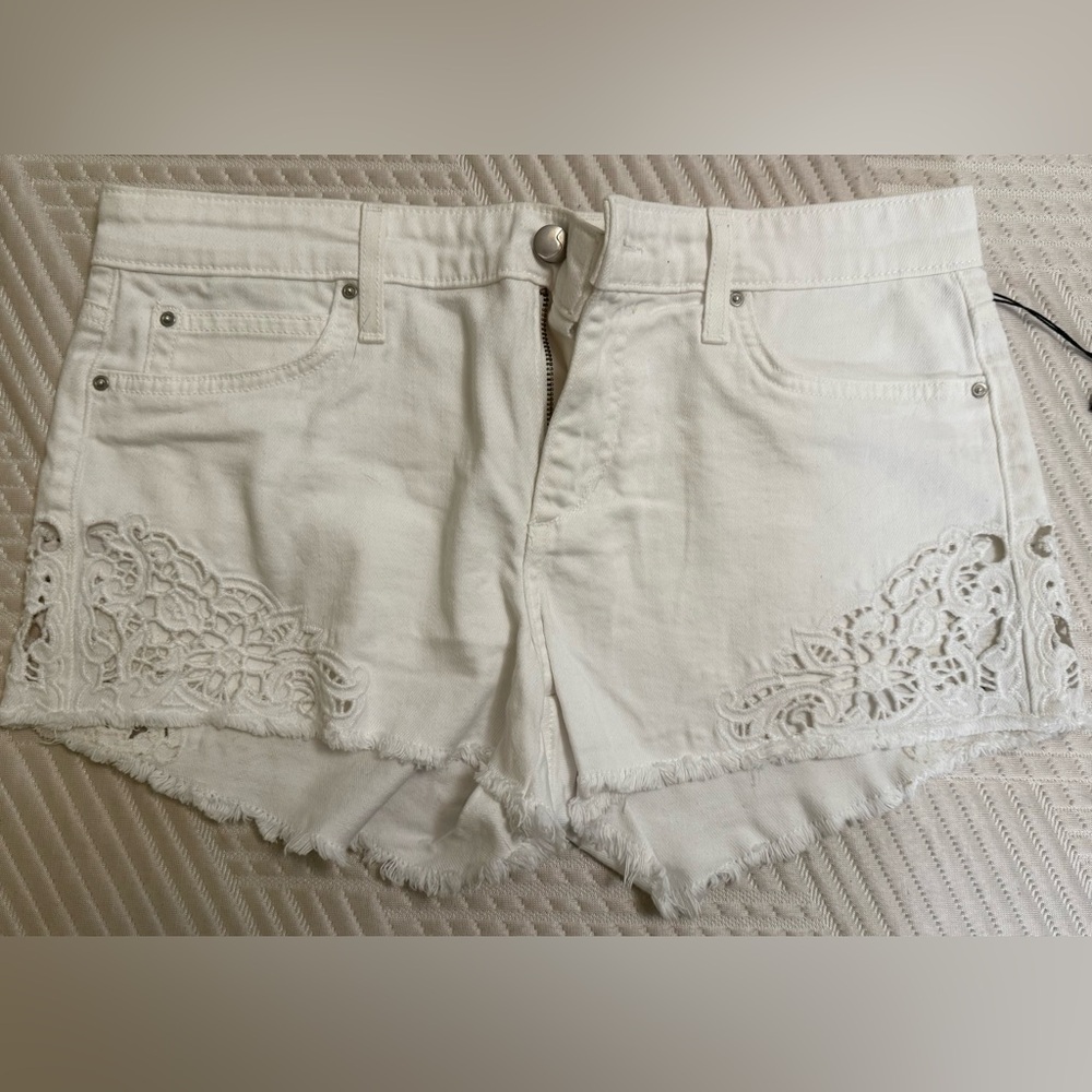 NWT Joe’s Jeans White Lace Trim Women Shorts